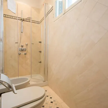 Astonish Cathedral View Apartment Siena Exterior photo